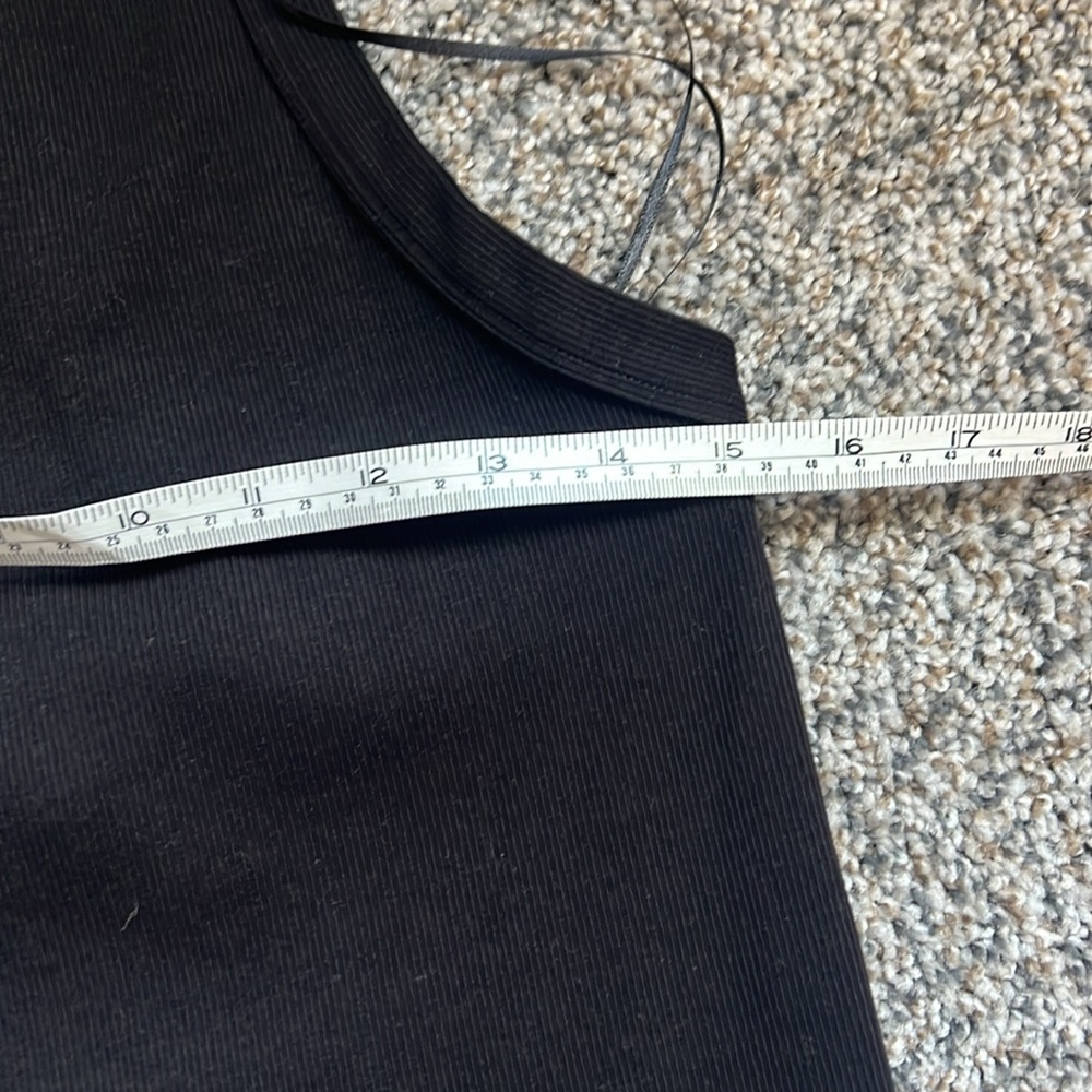 Massimo Dutti set of 2 crisscross back tanks size L NEW - Picture 2 of 6
